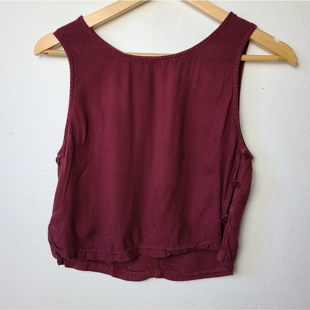 BRANDY MELVILLE | BURGUNDY CROP TANK | SIZE ONE-SIZE - Picture 3 of 12